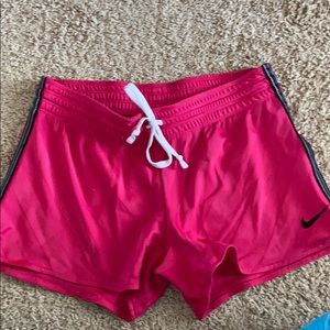 Nike dry fit size medium